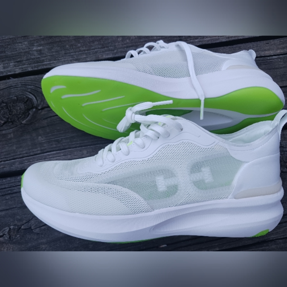 Sam Edelman White & Lime Lightweight Women’s Athletic Sneakers